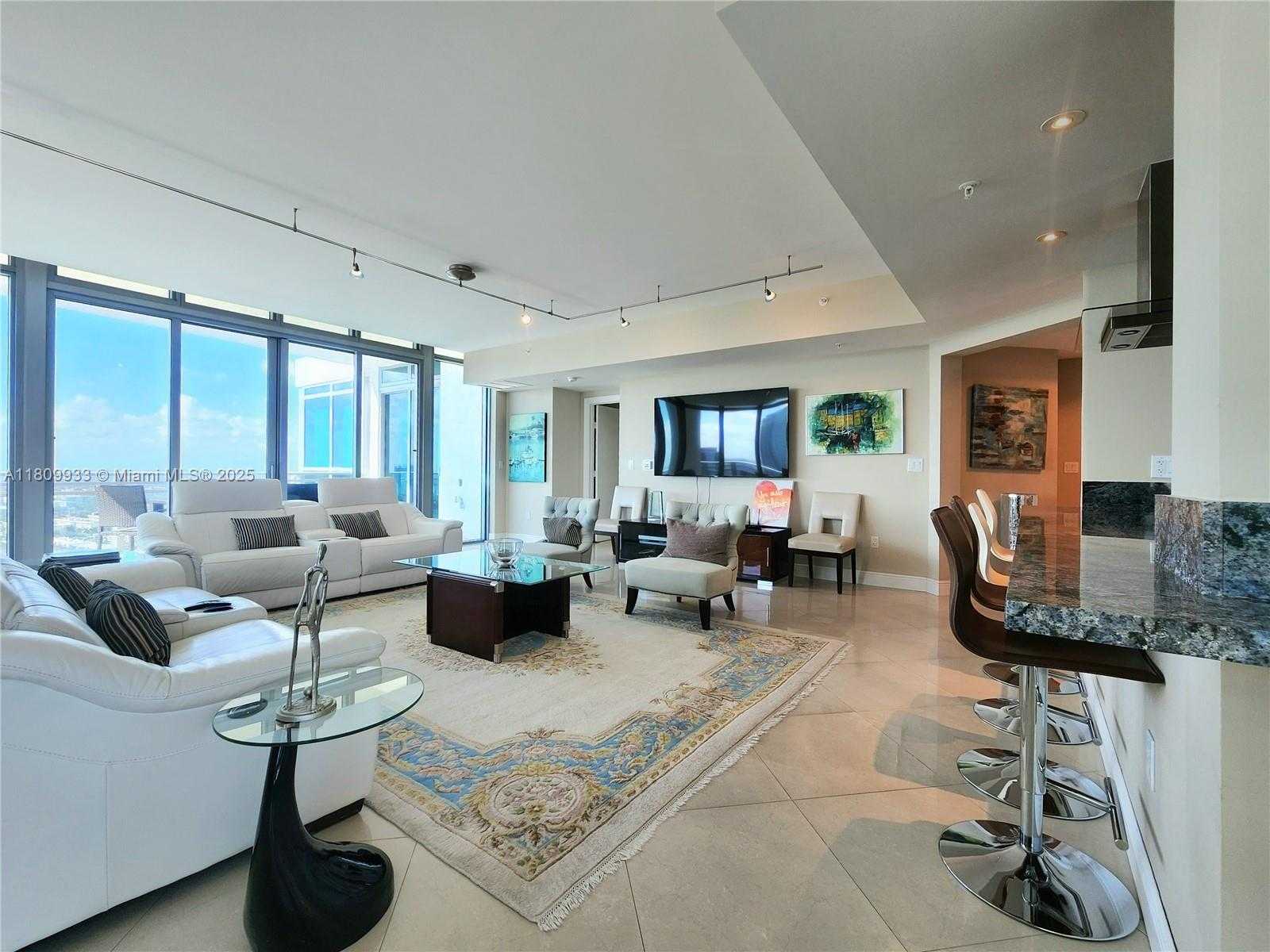 Small Image of 3535 SOUTH OCEAN DR #2805, Hollywood Number 3