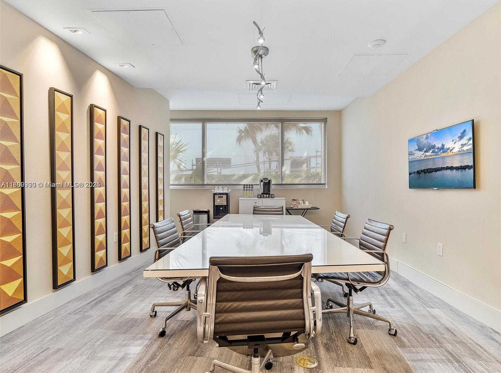 Small Image of 3535 SOUTH OCEAN DR #2805, Hollywood Number 43
