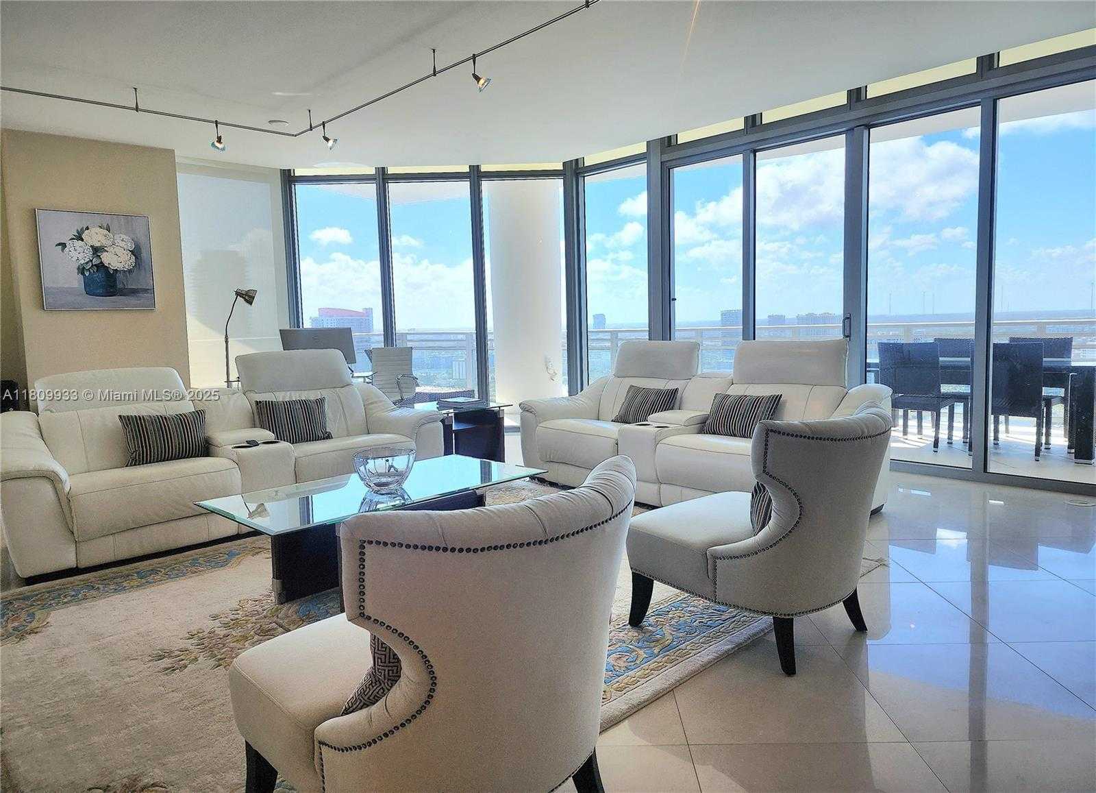 Small Image of 3535 SOUTH OCEAN DR #2805, Hollywood Number 5