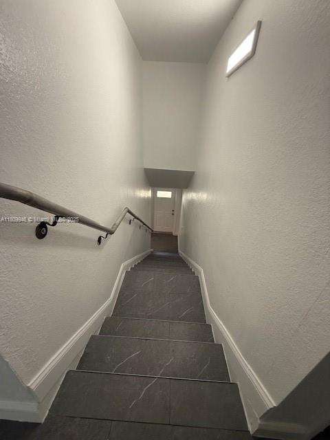 Small Image of 315 NORTH WEST 84TH ST #315, Miami Number 14