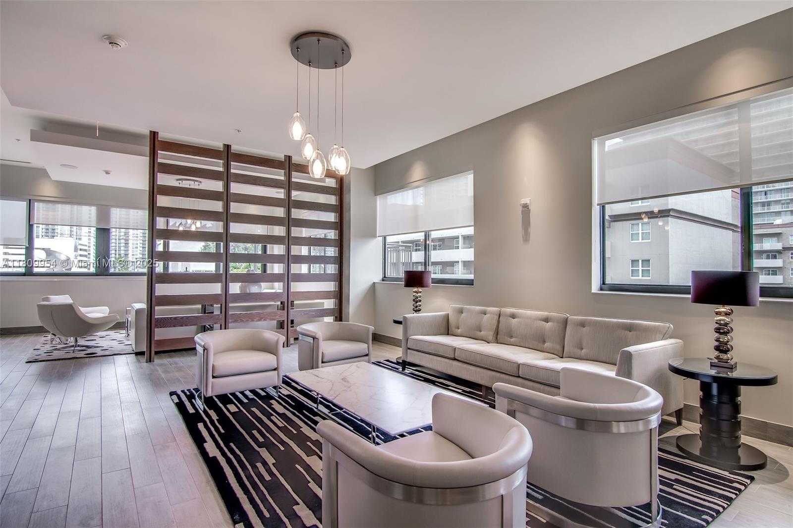 Small Image of 999 SOUTH WEST 1ST AVE #3306, Miami Number 10