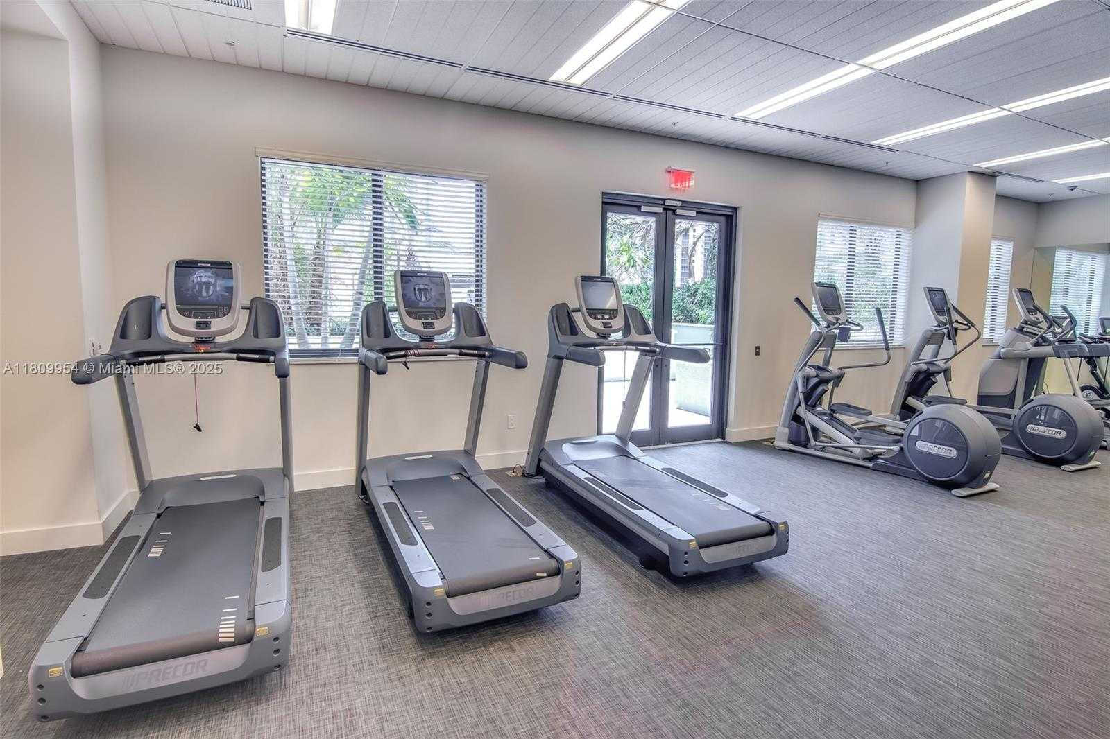 Small Image of 999 SOUTH WEST 1ST AVE #3306, Miami Number 23