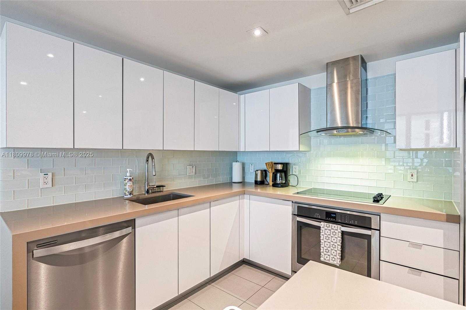 Small Image of 1600 NORTH EAST 1ST AVE #2819, Miami Number 11