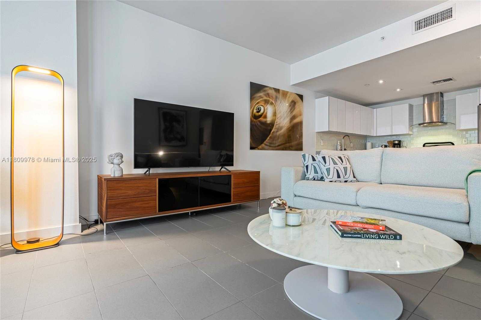 Small Image of 1600 NORTH EAST 1ST AVE #2819, Miami Number 17