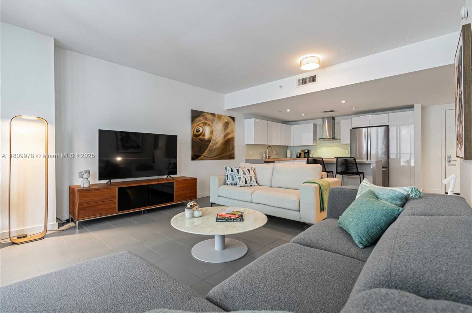 Small Image of 1600 NORTH EAST 1ST AVE #2819, Miami Number 28