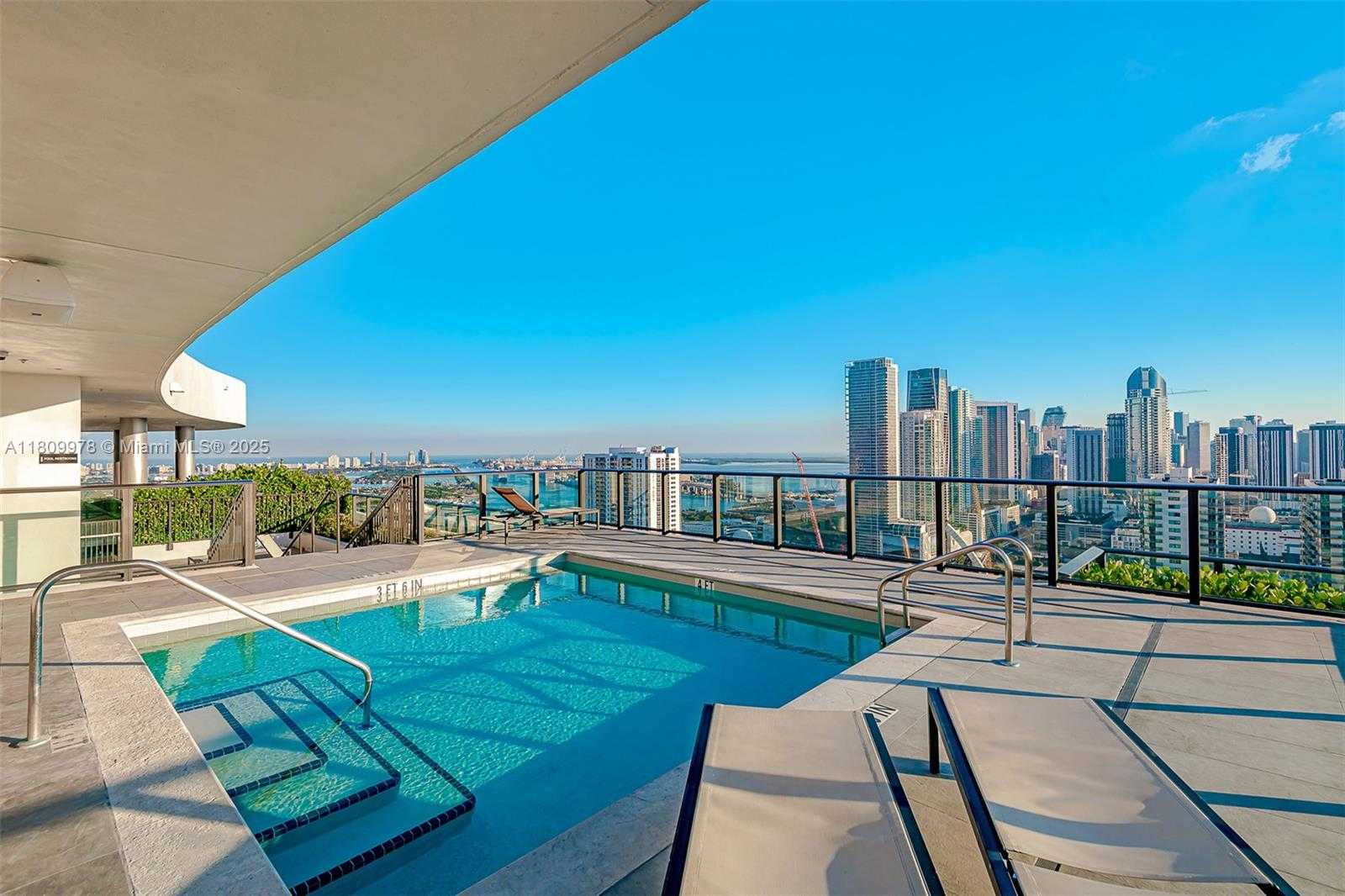 Small Image of 1600 NORTH EAST 1ST AVE #2819, Miami Number 29