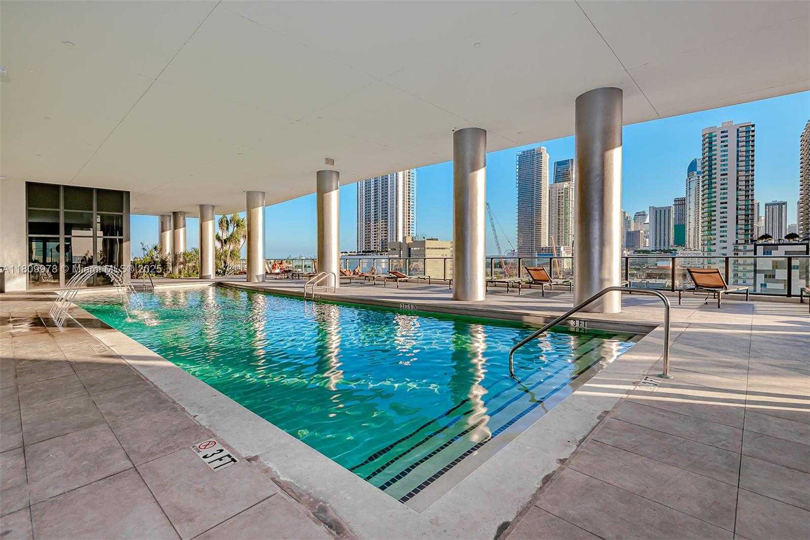 Small Image of 1600 NORTH EAST 1ST AVE #2819, Miami Number 31