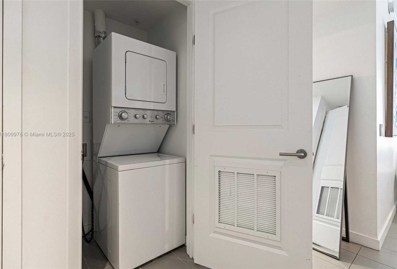 Small Image of 1600 NORTH EAST 1ST AVE #2819, Miami Number 47