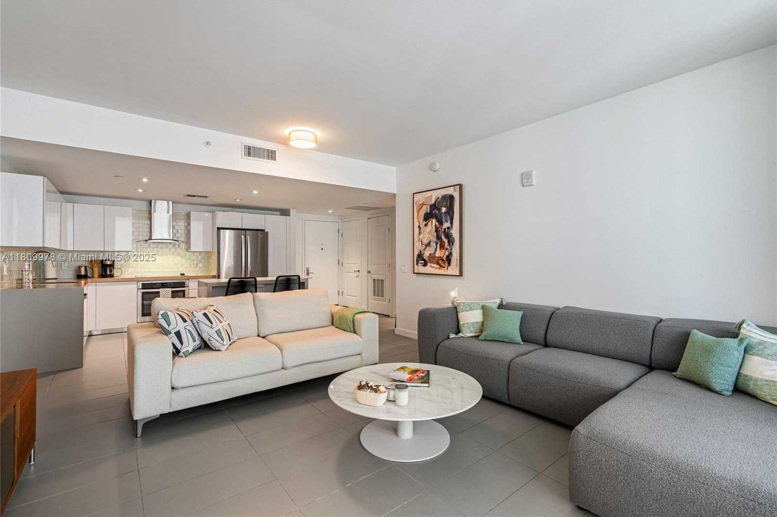 Small Image of 1600 NORTH EAST 1ST AVE #2819, Miami Number 5