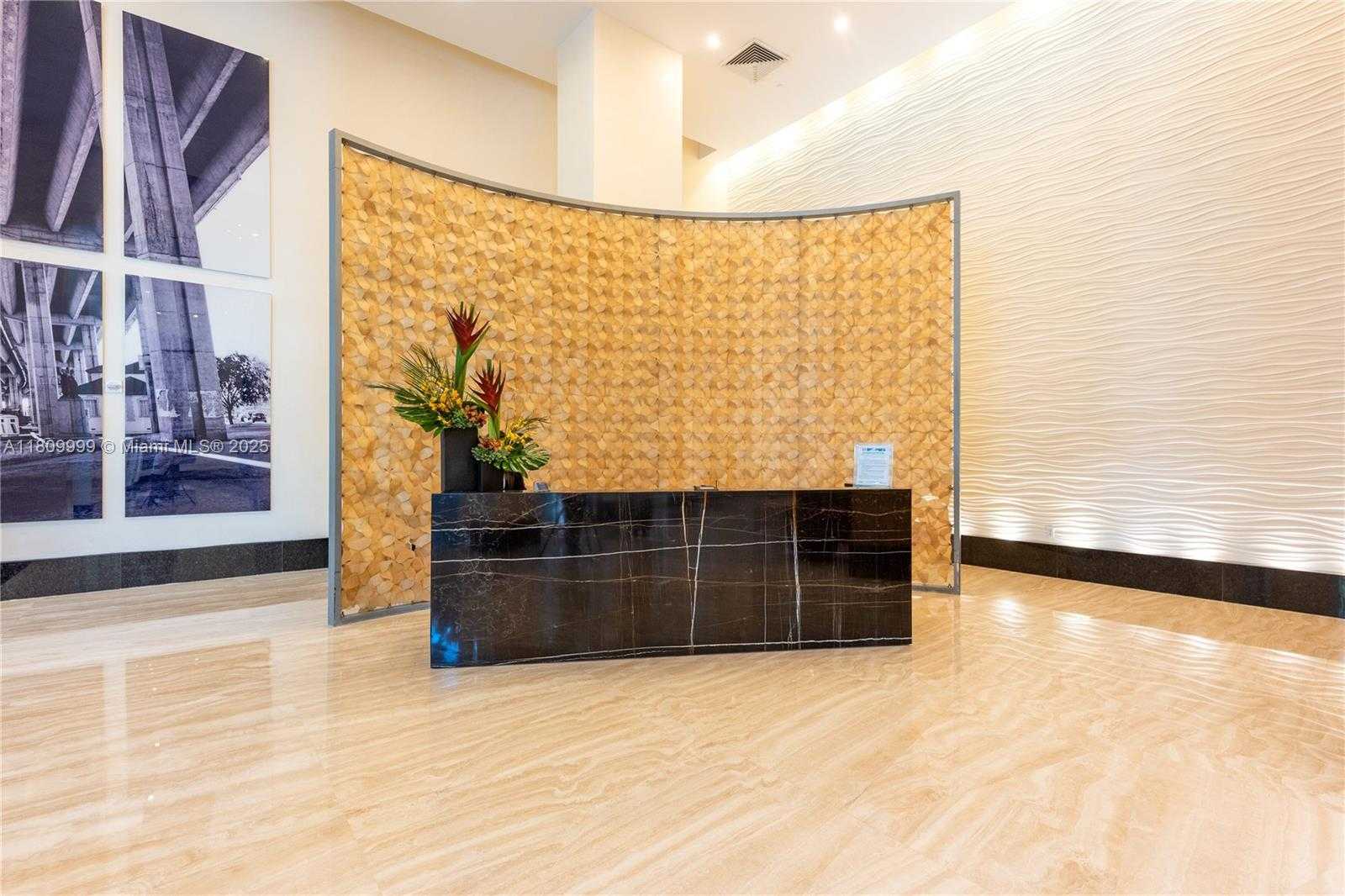Small Image of 951 BRICKELL AVE #1503, Miami Number 16