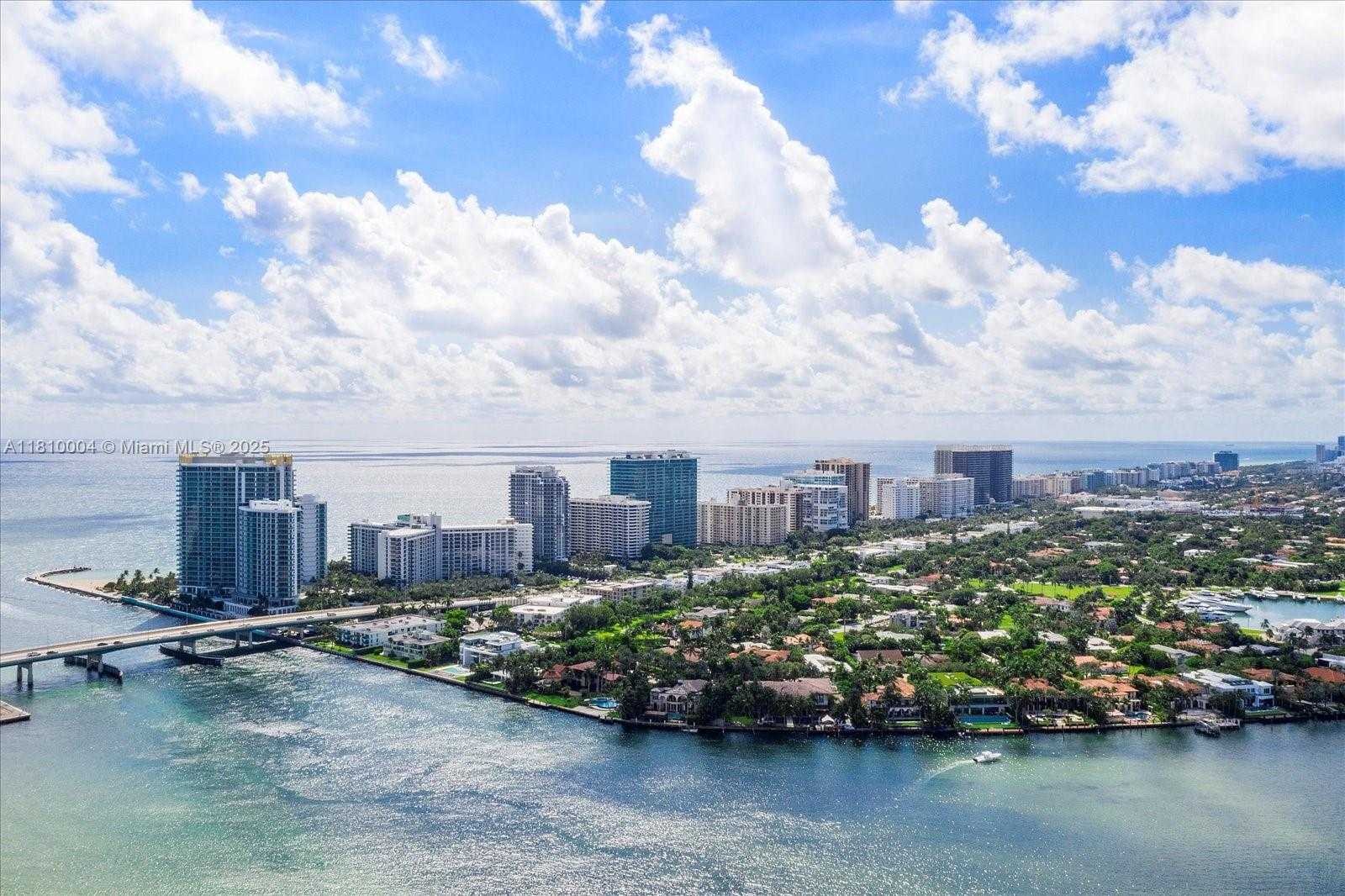 Small Image of 286 BAL BAY DR #5, Bal Harbour Number 2