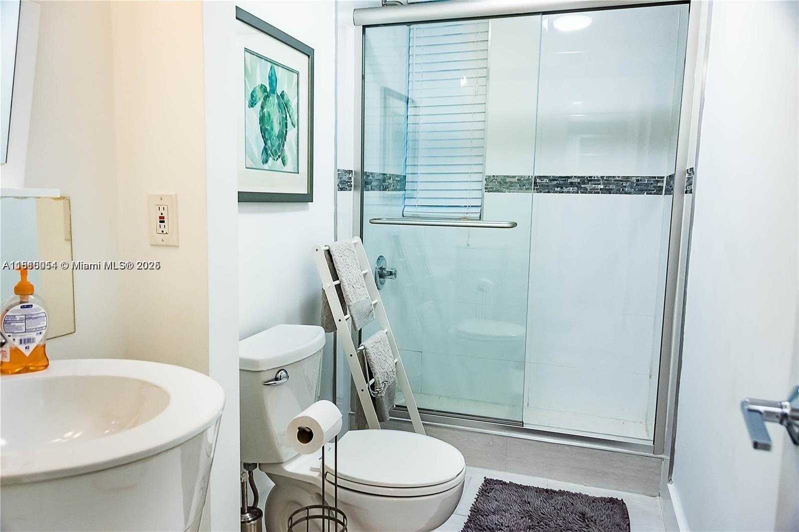 Small Image of 1335 PENNSYLVANIA AVE #1, Miami Beach Number 14