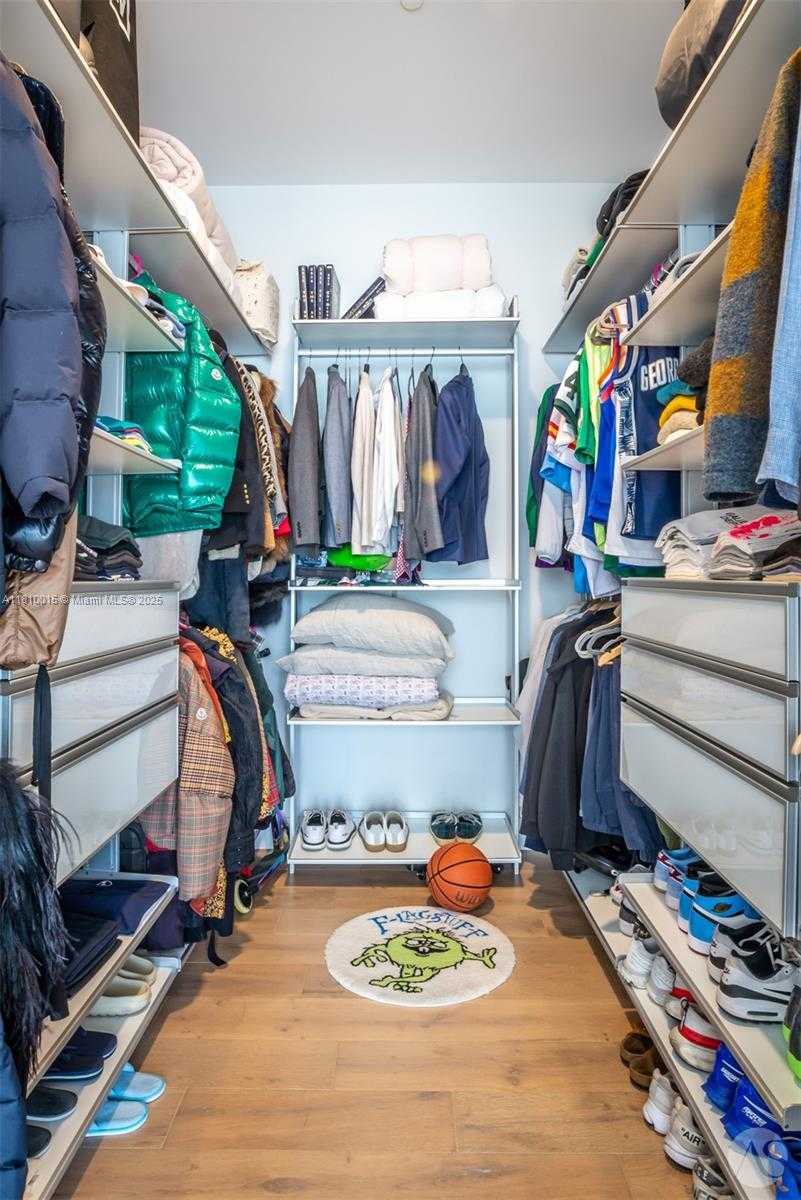 Small Image of 2675 SOUTH BAYSHORE DR #902S, Miami Number 27