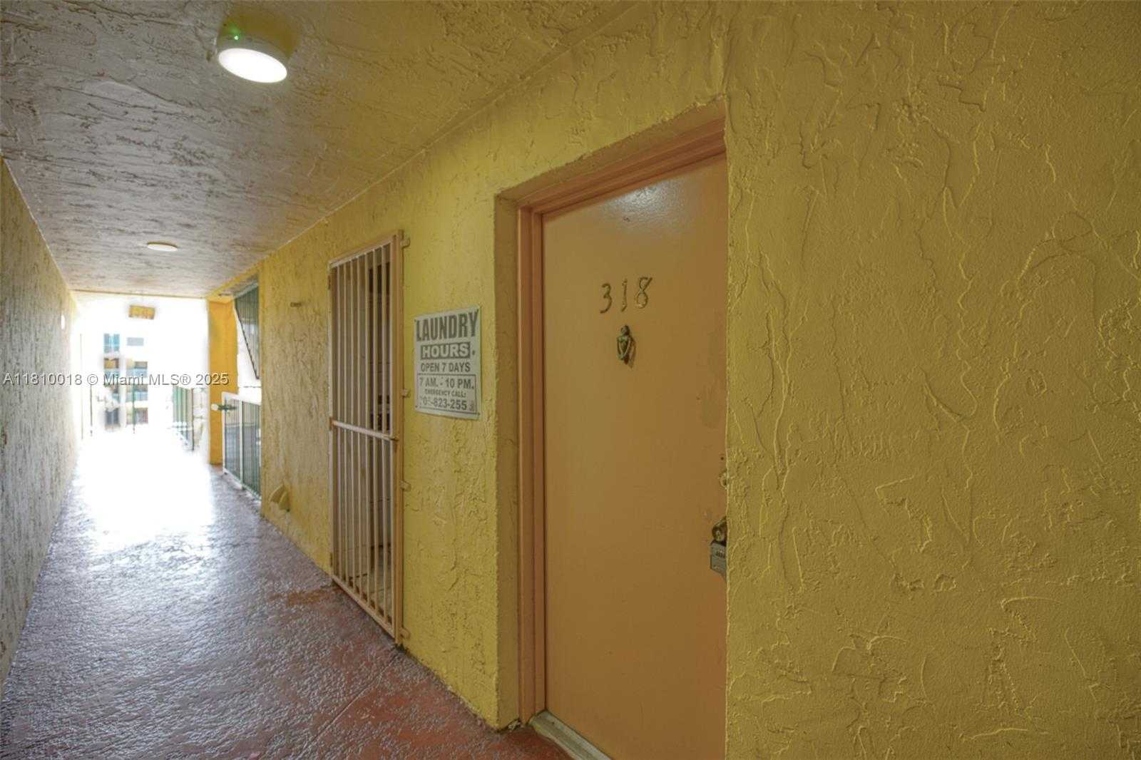 Small Image of 606 WEST 81ST ST #318, Hialeah Number 19
