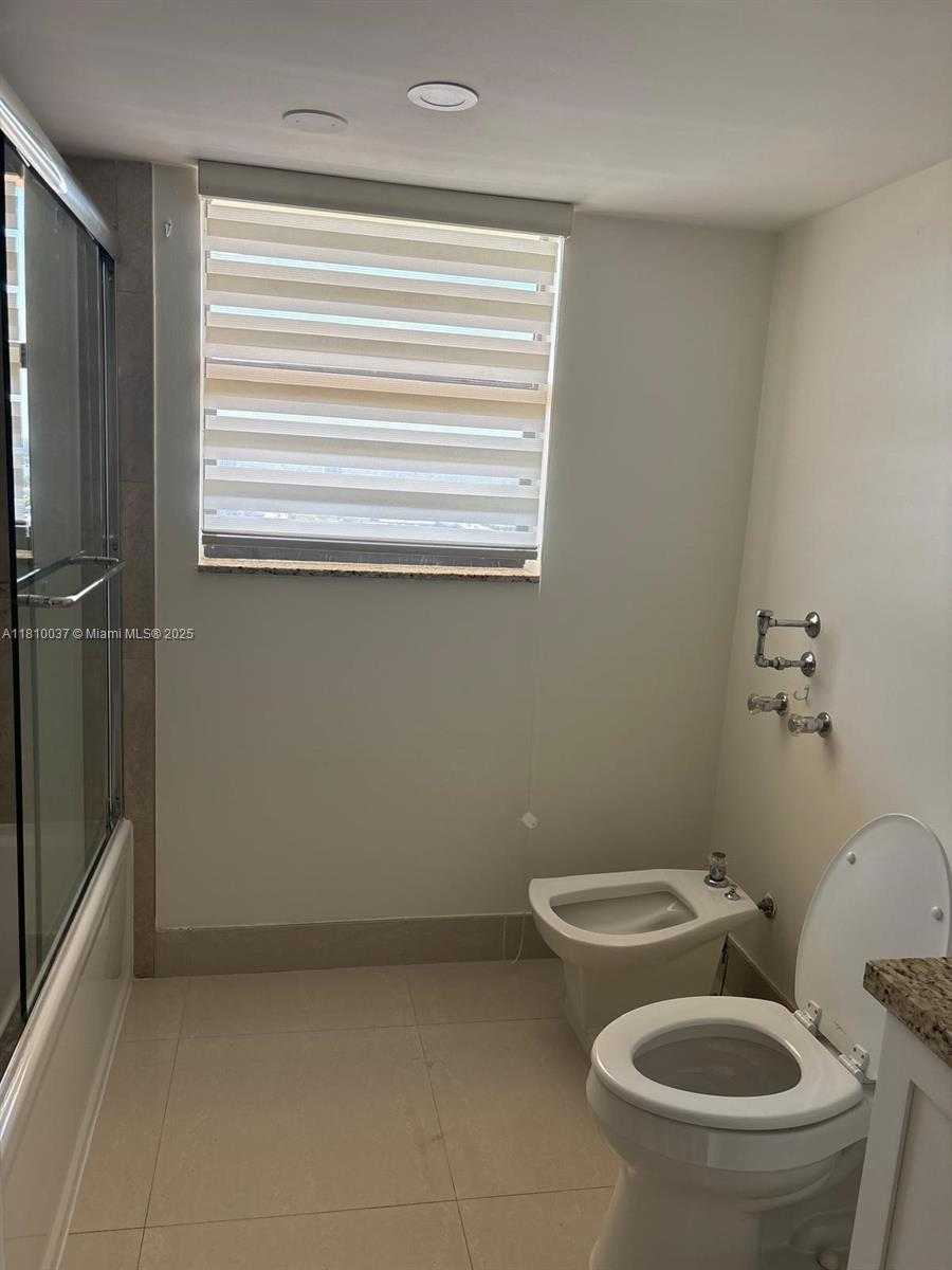 Small Image of 290 174TH ST #1901, Sunny Isles Beach Number 12