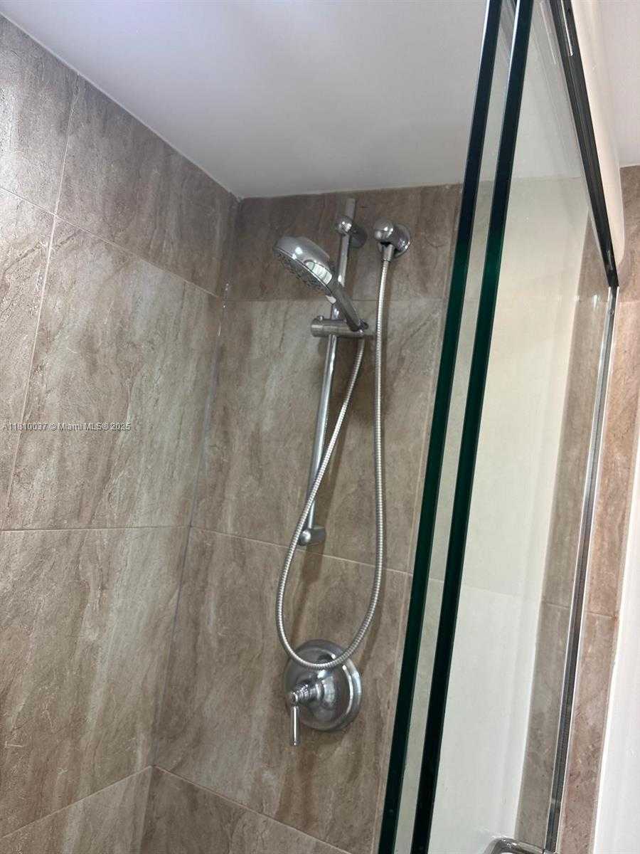 Small Image of 290 174TH ST #1901, Sunny Isles Beach Number 13