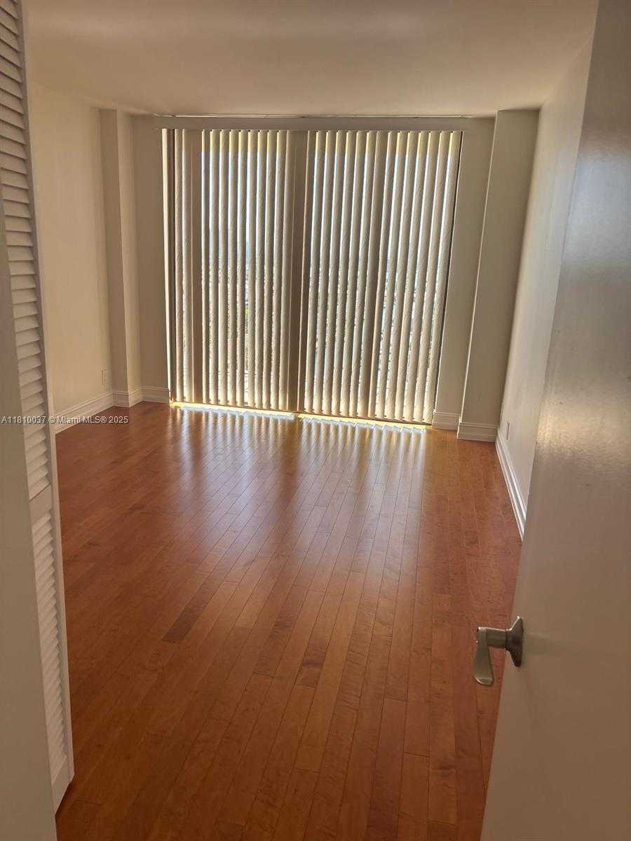 Small Image of 290 174TH ST #1901, Sunny Isles Beach Number 15