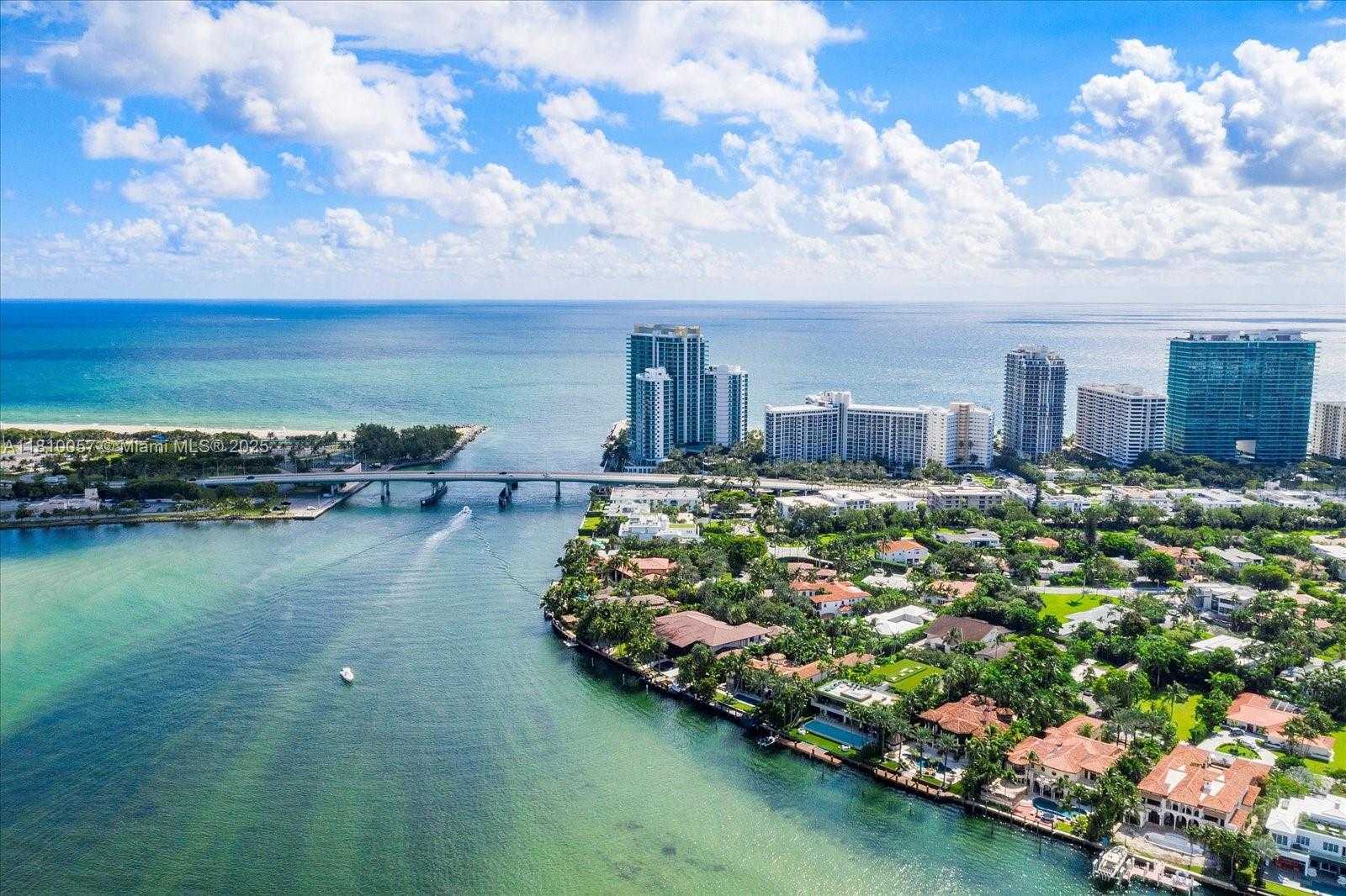 Small Image of 286 BAL BAY DR #1C & 2C, Bal Harbour Number 3