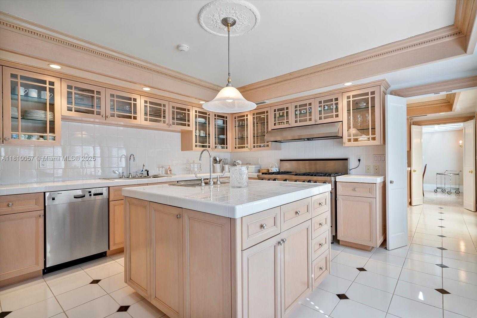 Small Image of 286 BAL BAY DR #1C & 2C, Bal Harbour Number 46