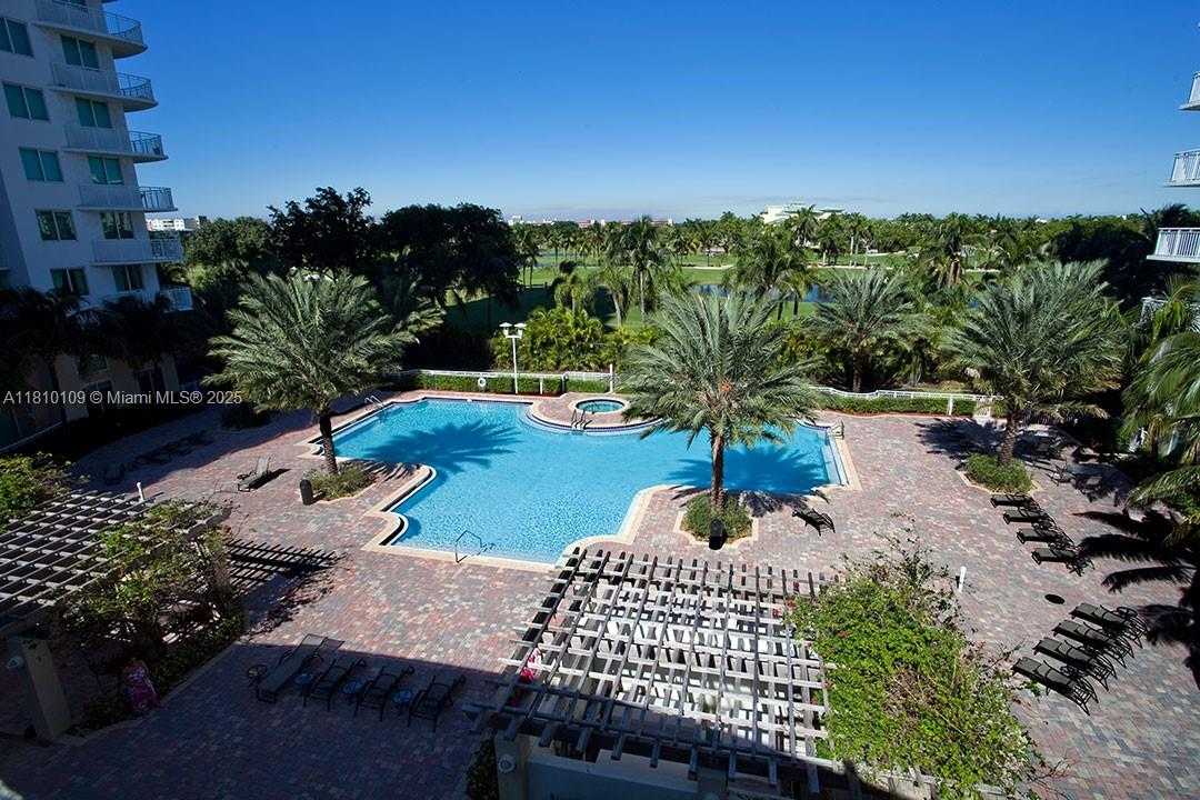 Small Image of 1745 EAST HALLANDALE BEACH BLVD #2405W, Hallandale Beach Number 11