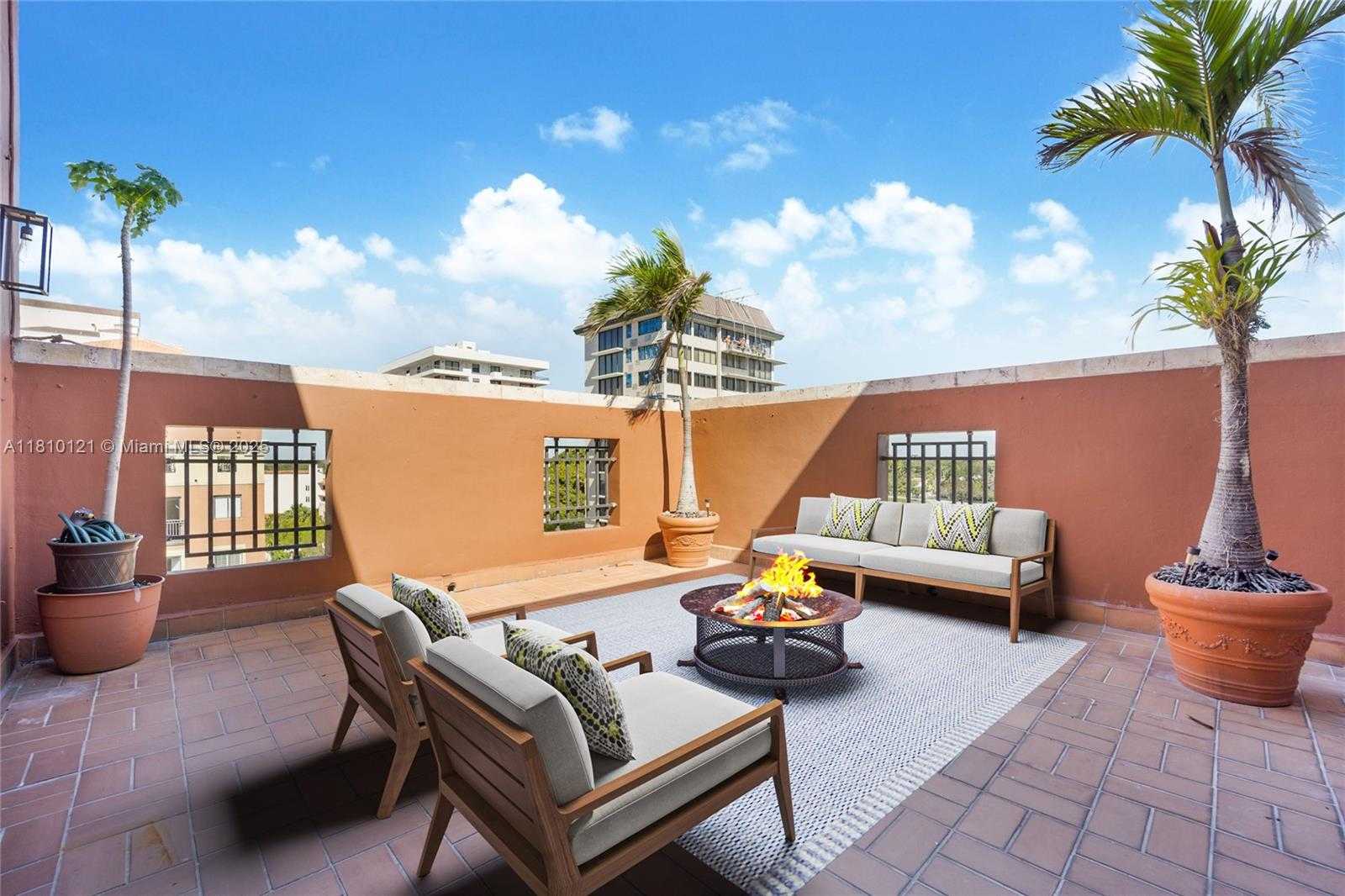 Small Image of 671 BILTMORE WAY #PH, Coral Gables Number 14