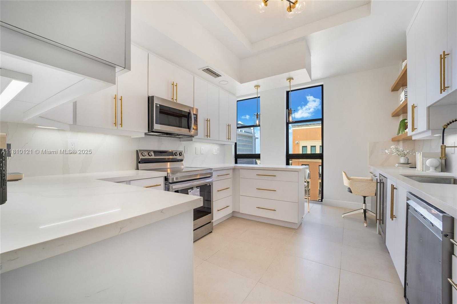 Small Image of 671 BILTMORE WAY #PH, Coral Gables Number 16