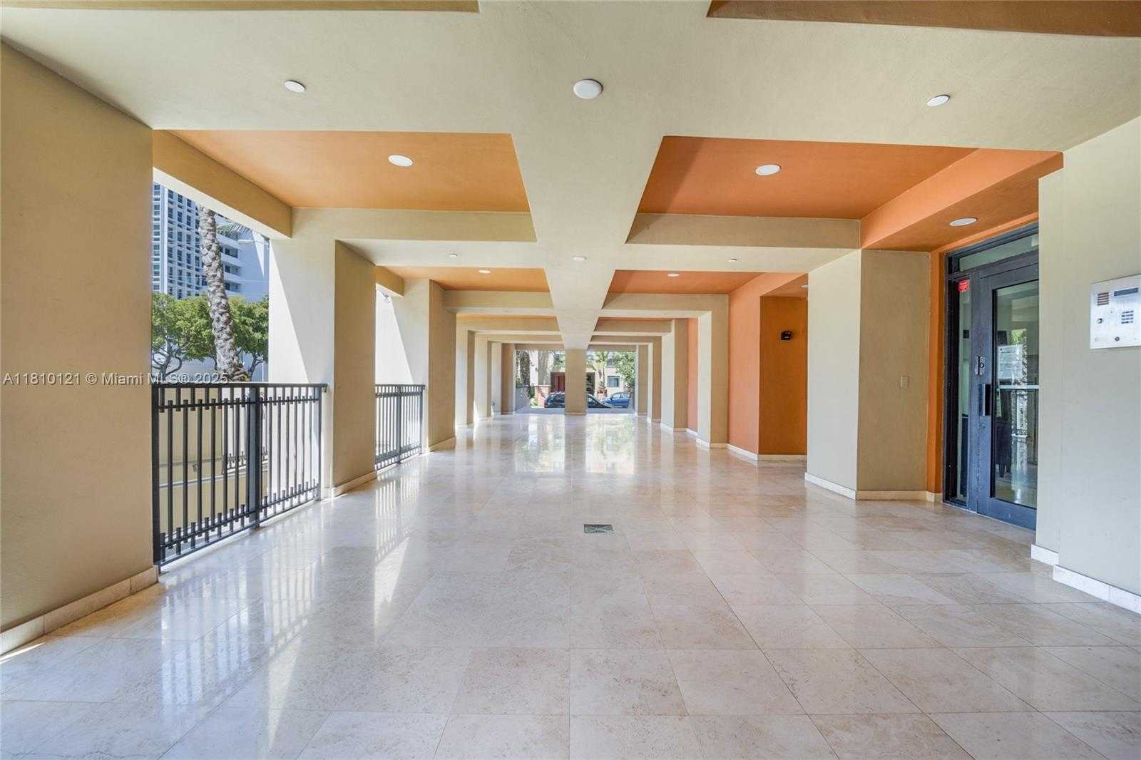Small Image of 671 BILTMORE WAY #PH, Coral Gables Number 27