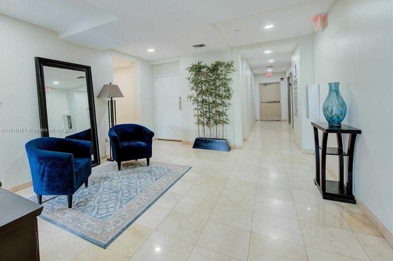 Small Image of 671 BILTMORE WAY #PH, Coral Gables Number 28