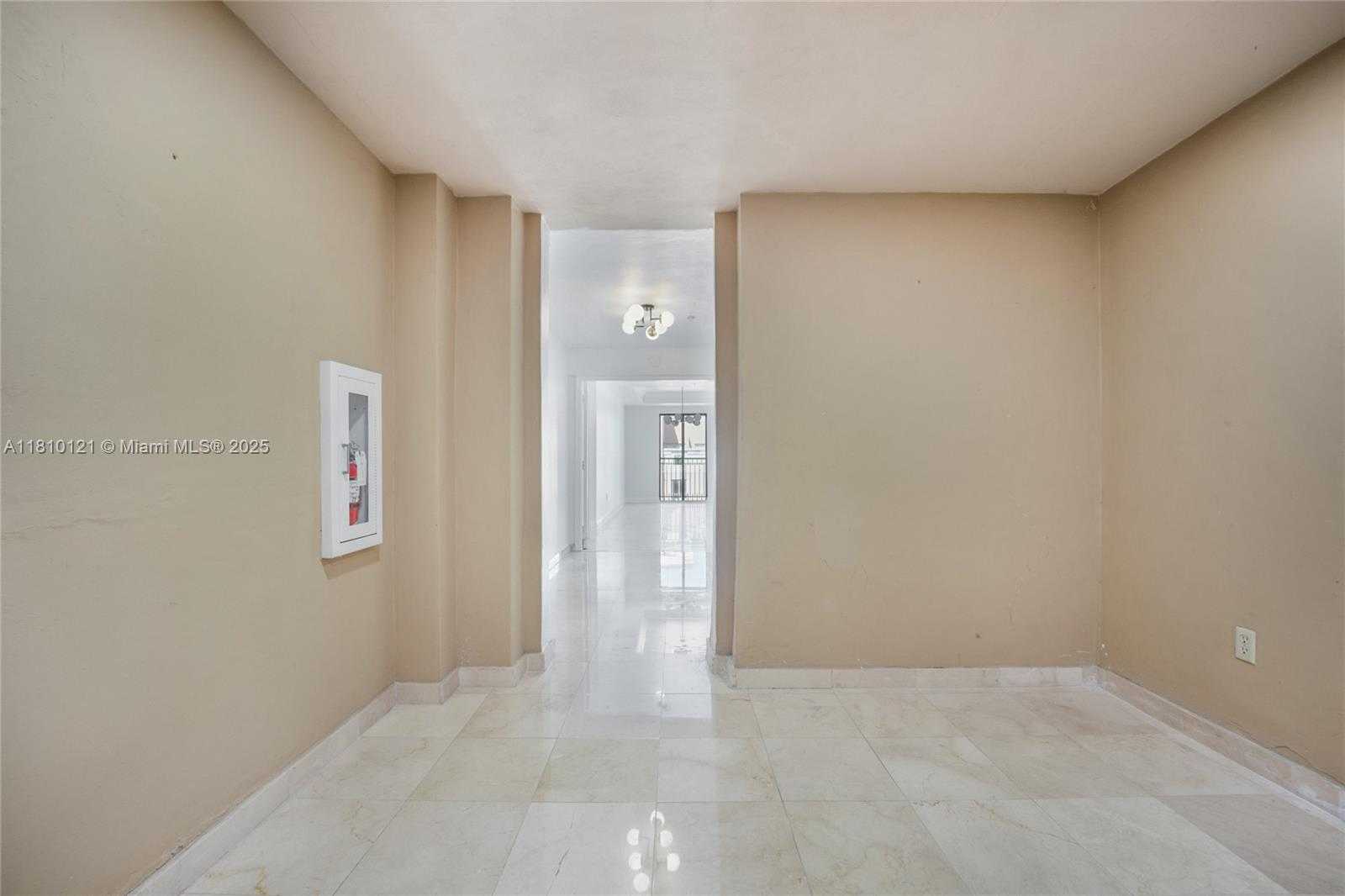 Small Image of 671 BILTMORE WAY #PH, Coral Gables Number 32