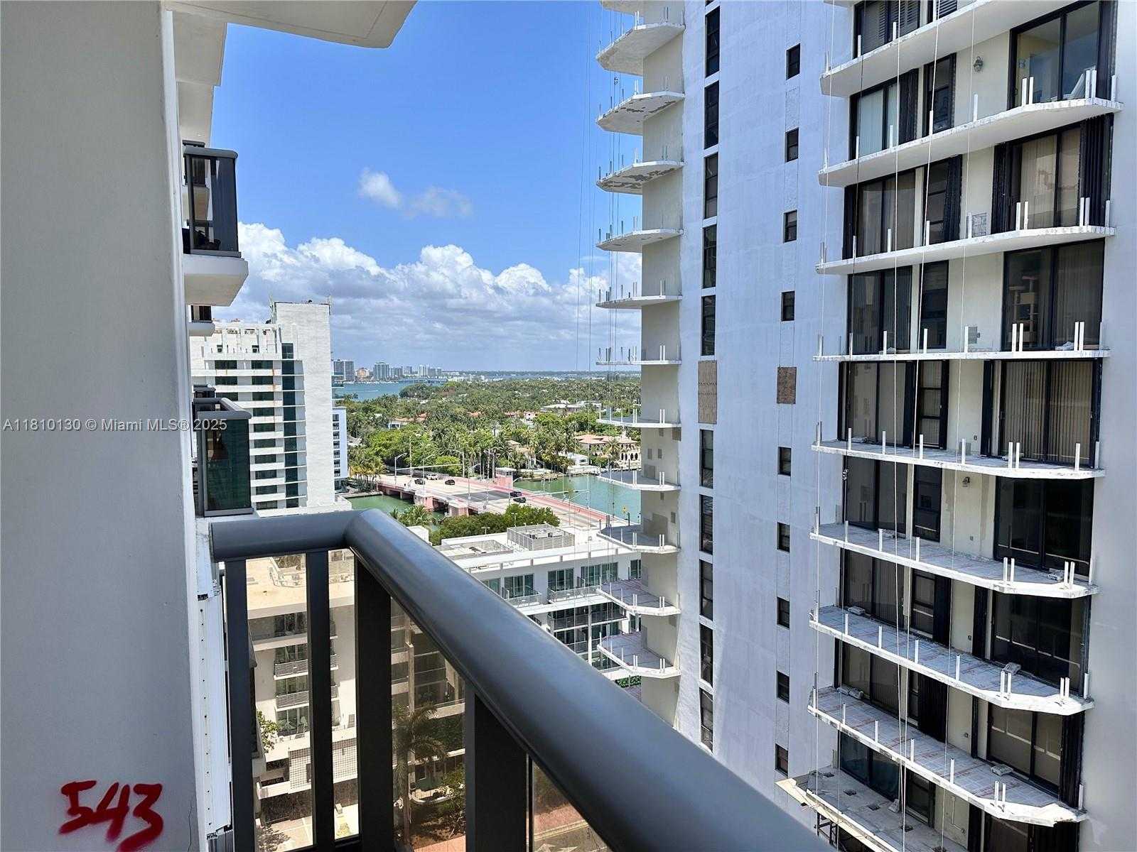 Small Image of 6039 COLLINS AVE #1605, Miami Beach Number 19