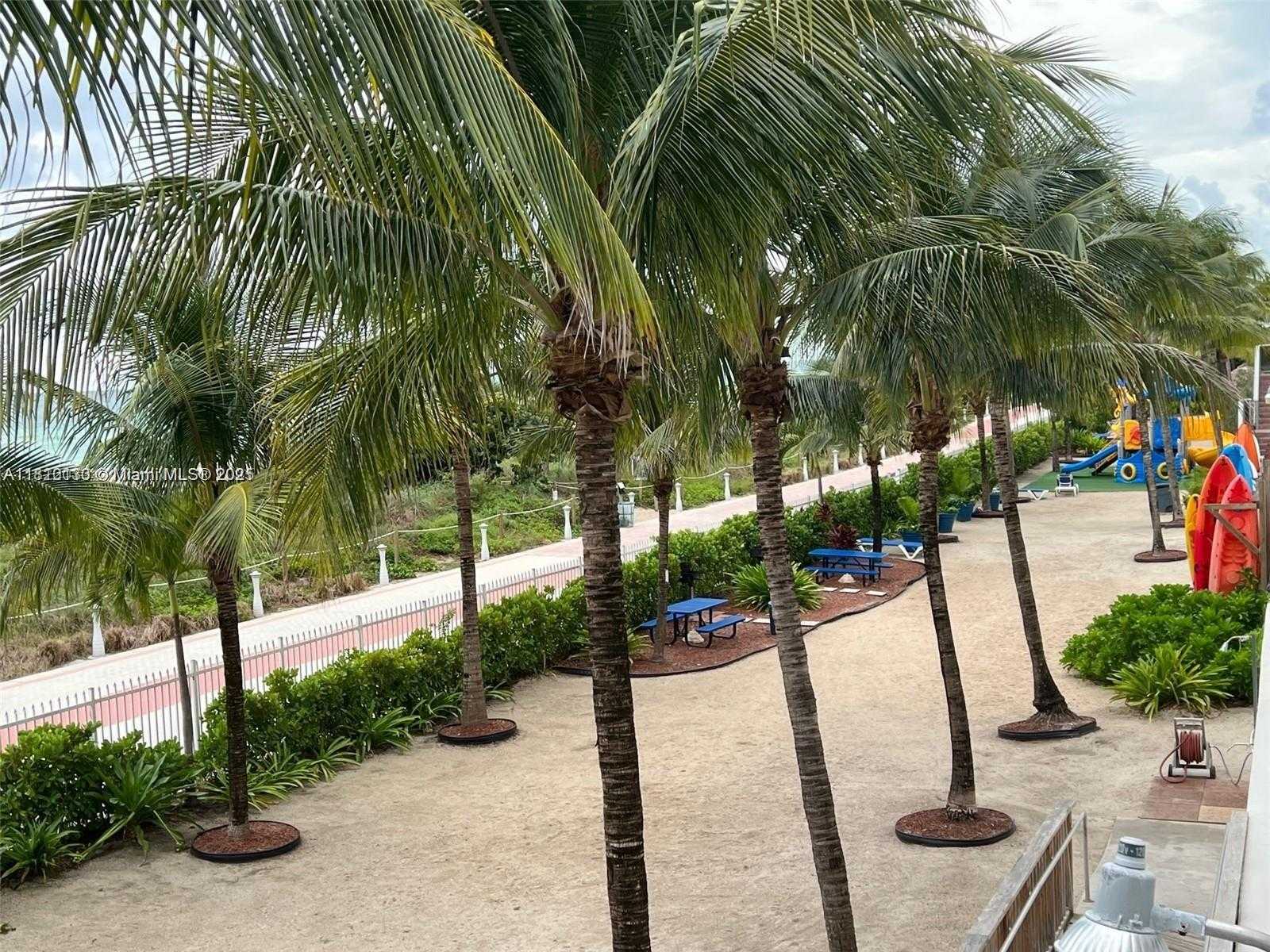 Small Image of 6039 COLLINS AVE #1605, Miami Beach Number 33