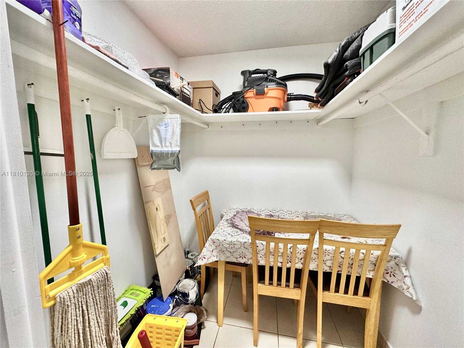 Small Image of 6039 COLLINS AVE #1605, Miami Beach Number 8