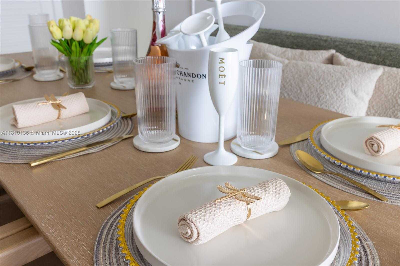 Small Image of 159 NORTH EAST 6TH ST #3615, Miami Number 12