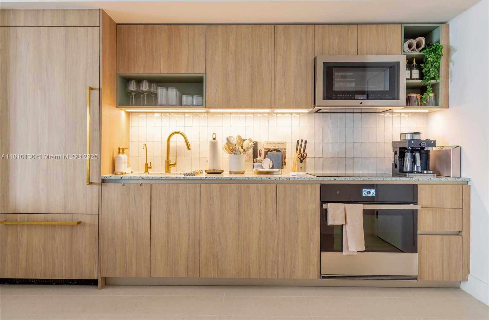 Small Image of 159 NORTH EAST 6TH ST #3615, Miami Number 14