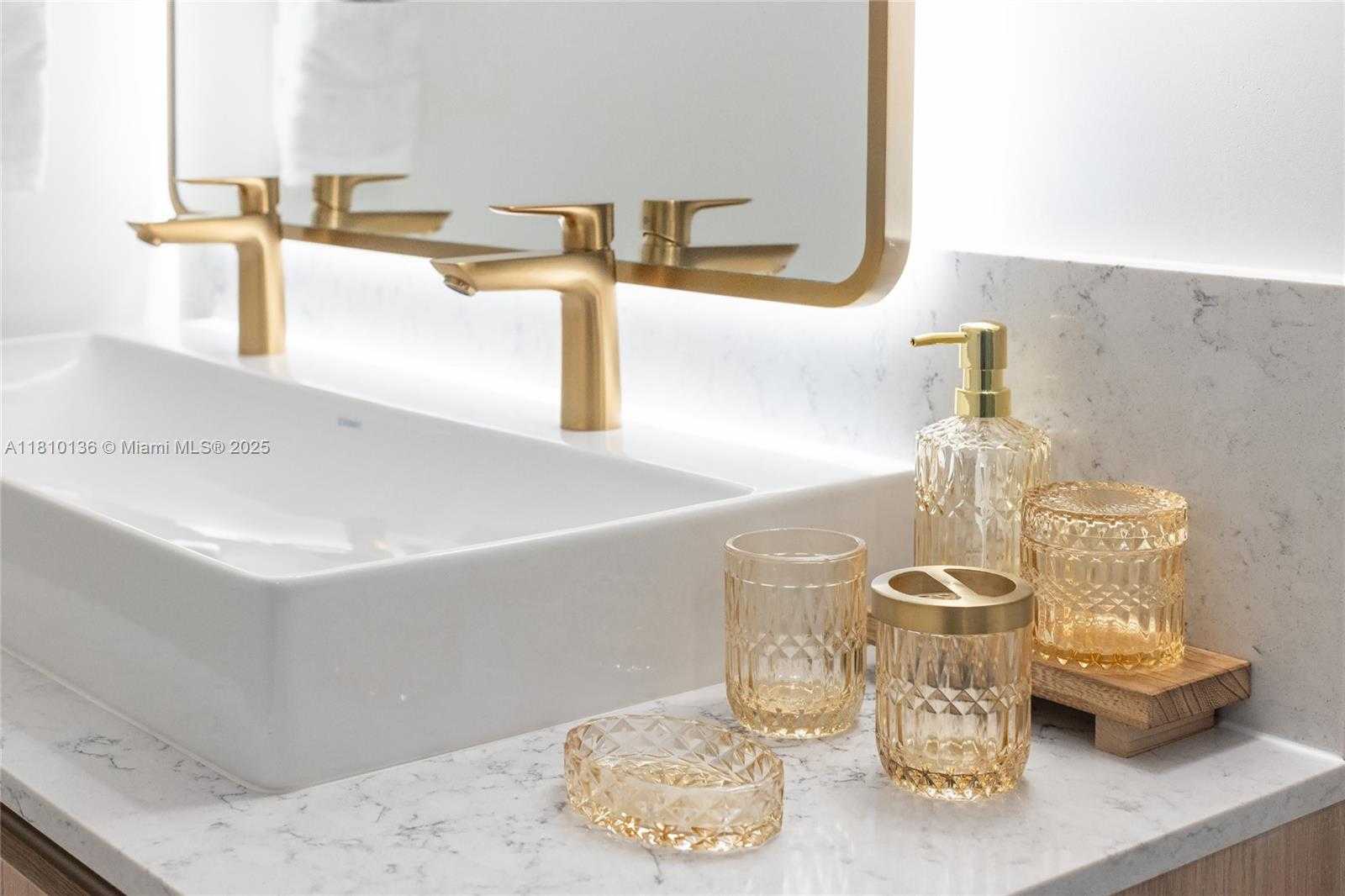 Small Image of 159 NORTH EAST 6TH ST #3615, Miami Number 31