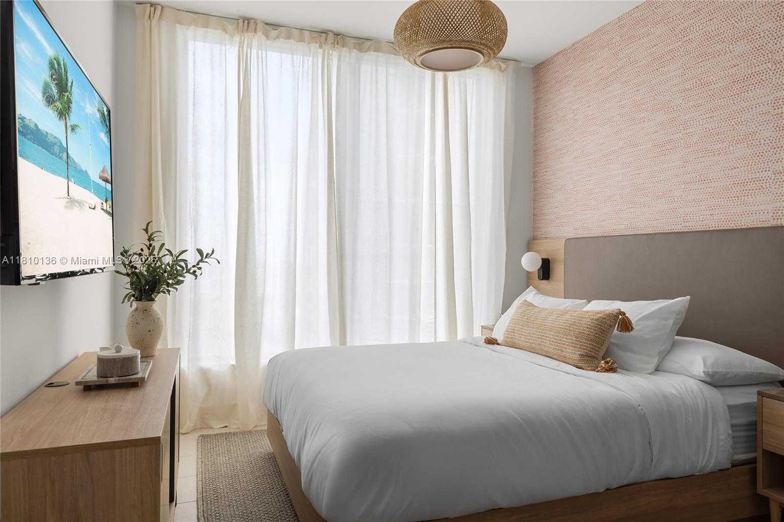 Small Image of 159 NORTH EAST 6TH ST #3615, Miami Number 34