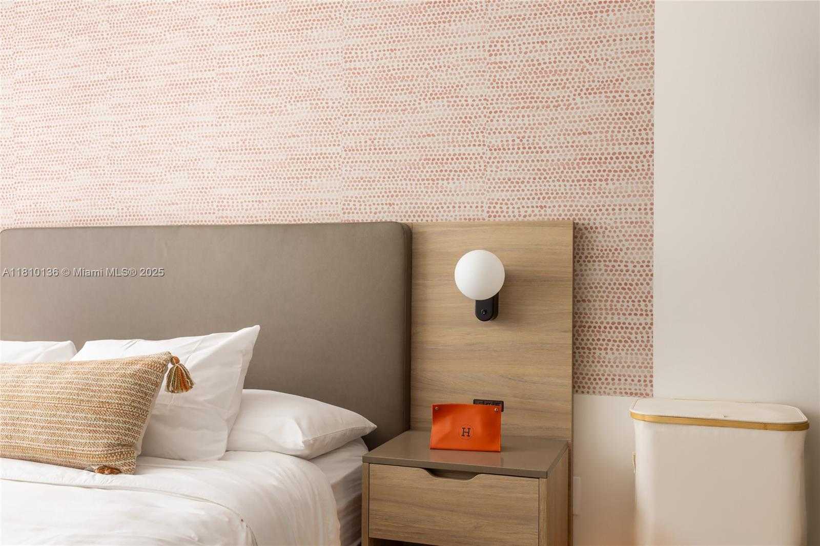 Small Image of 159 NORTH EAST 6TH ST #3615, Miami Number 40