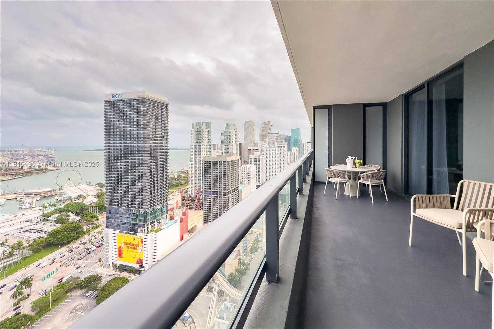 Small Image of 159 NORTH EAST 6TH ST #3615, Miami Number 59