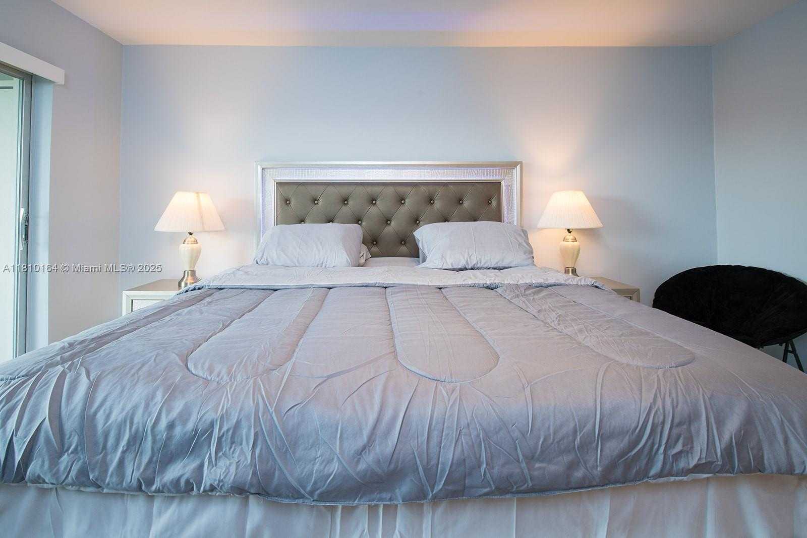 Small Image of 4650 WASHINGTON ST #502, Hollywood Number 20