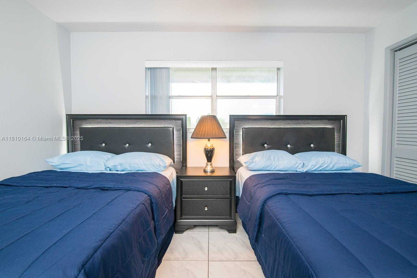 Small Image of 4650 WASHINGTON ST #502, Hollywood Number 23