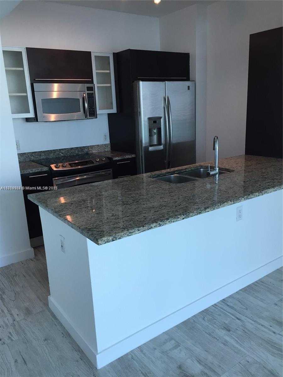 Small Image of 951 BRICKELL AVE #2403, Miami Number 2