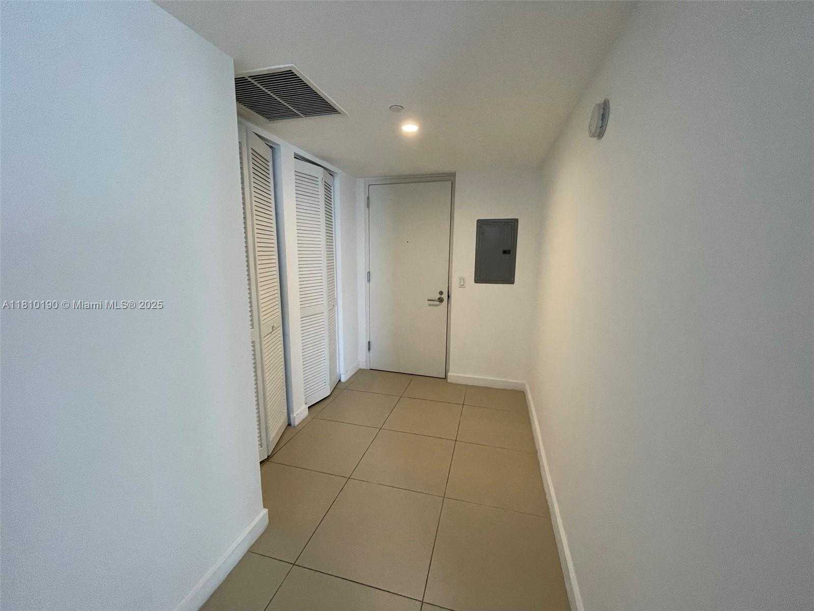 Small Image of 31 SOUTH EAST 6TH ST #1402, Miami Number 12