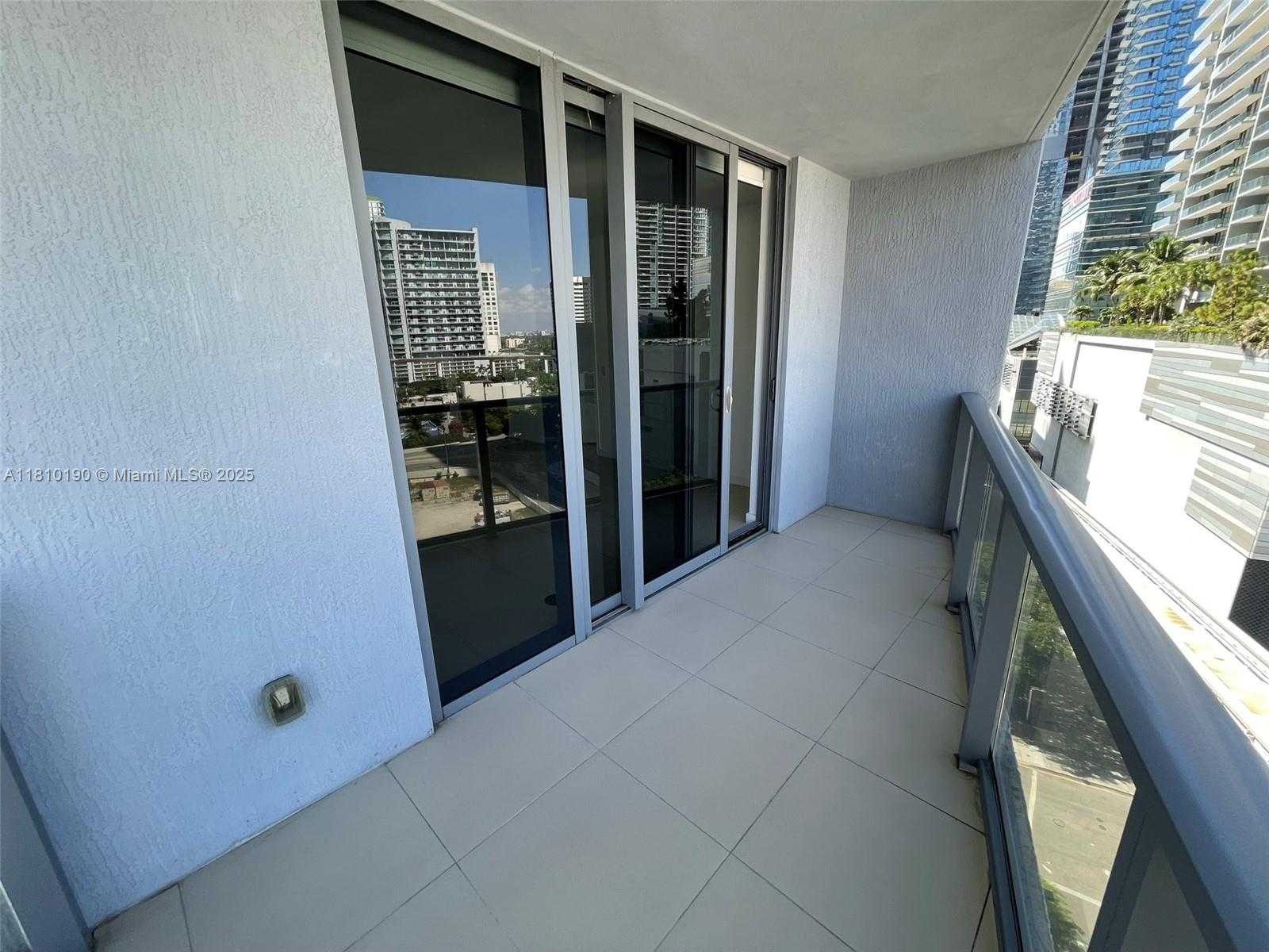 Small Image of 31 SOUTH EAST 6TH ST #1402, Miami Number 8