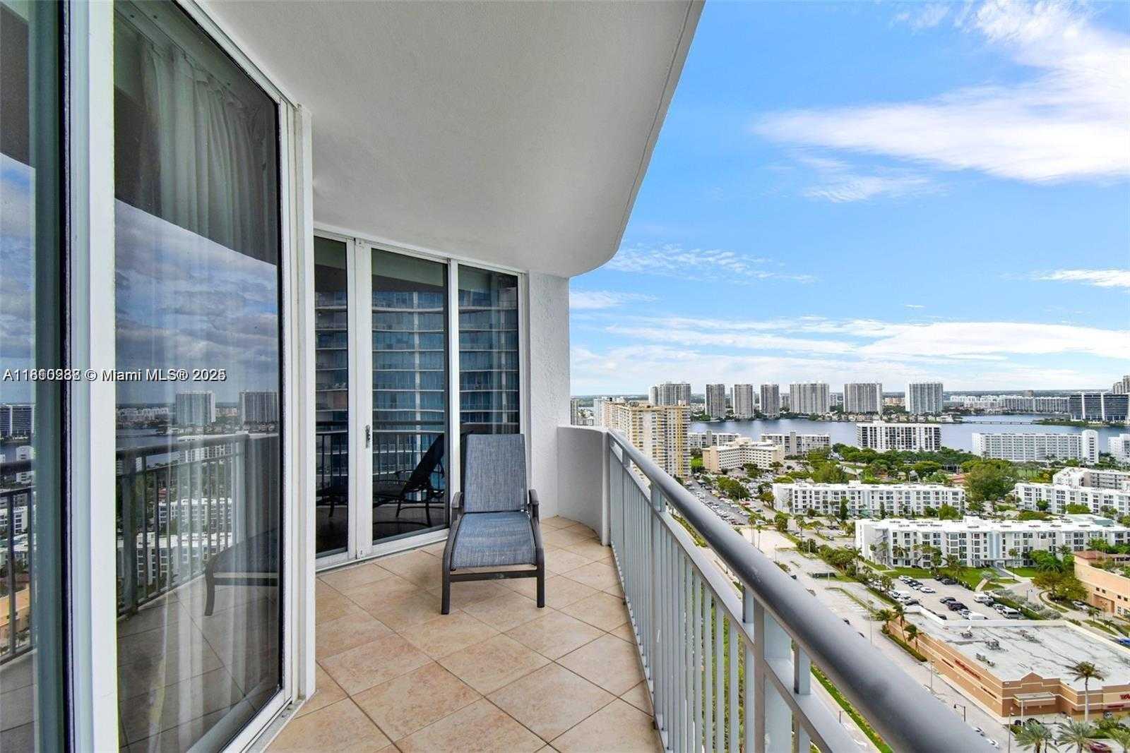 Small Image of 17375 NORTH EAST COLLINS AVE #2706, Sunny Isles Beach Number 16