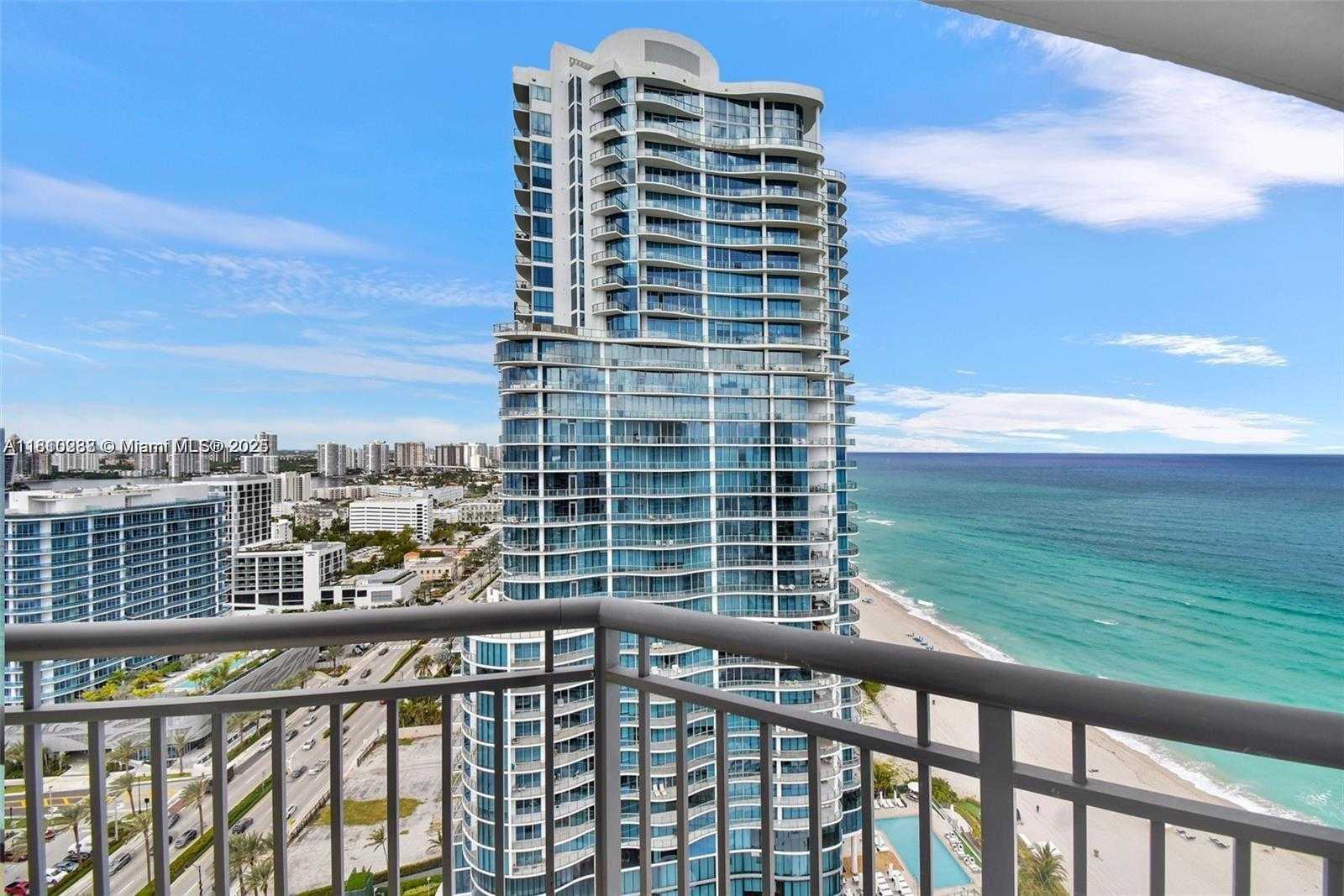 Small Image of 17375 NORTH EAST COLLINS AVE #2706, Sunny Isles Beach Number 3