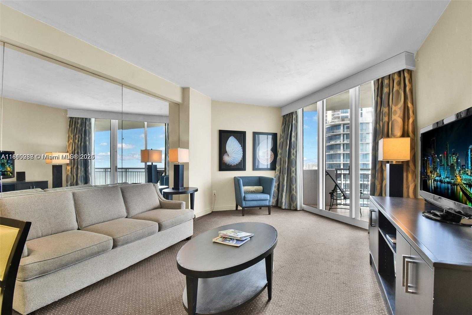 Small Image of 17375 NORTH EAST COLLINS AVE #2706, Sunny Isles Beach Number 4