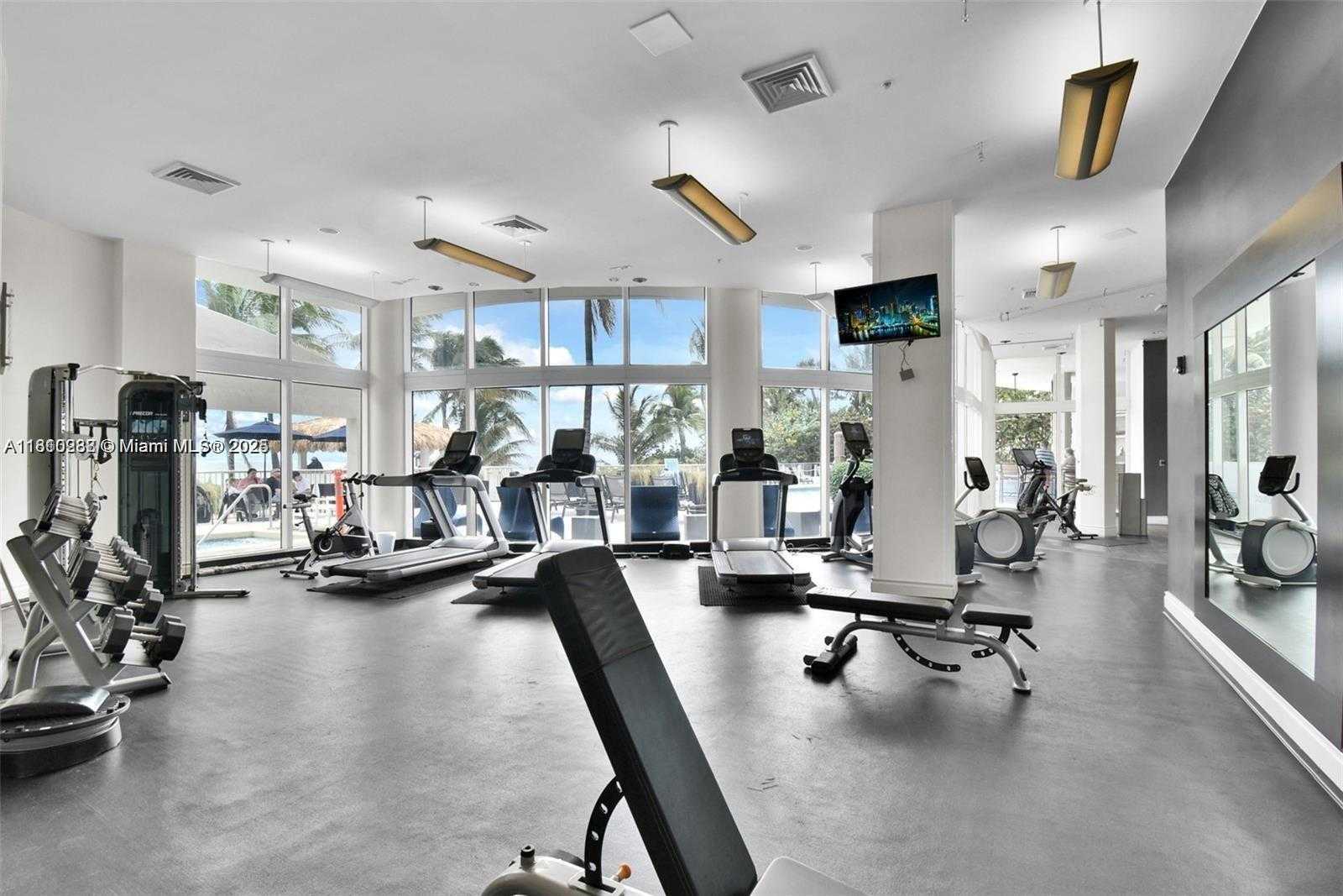 Small Image of 17375 NORTH EAST COLLINS AVE #2706, Sunny Isles Beach Number 41