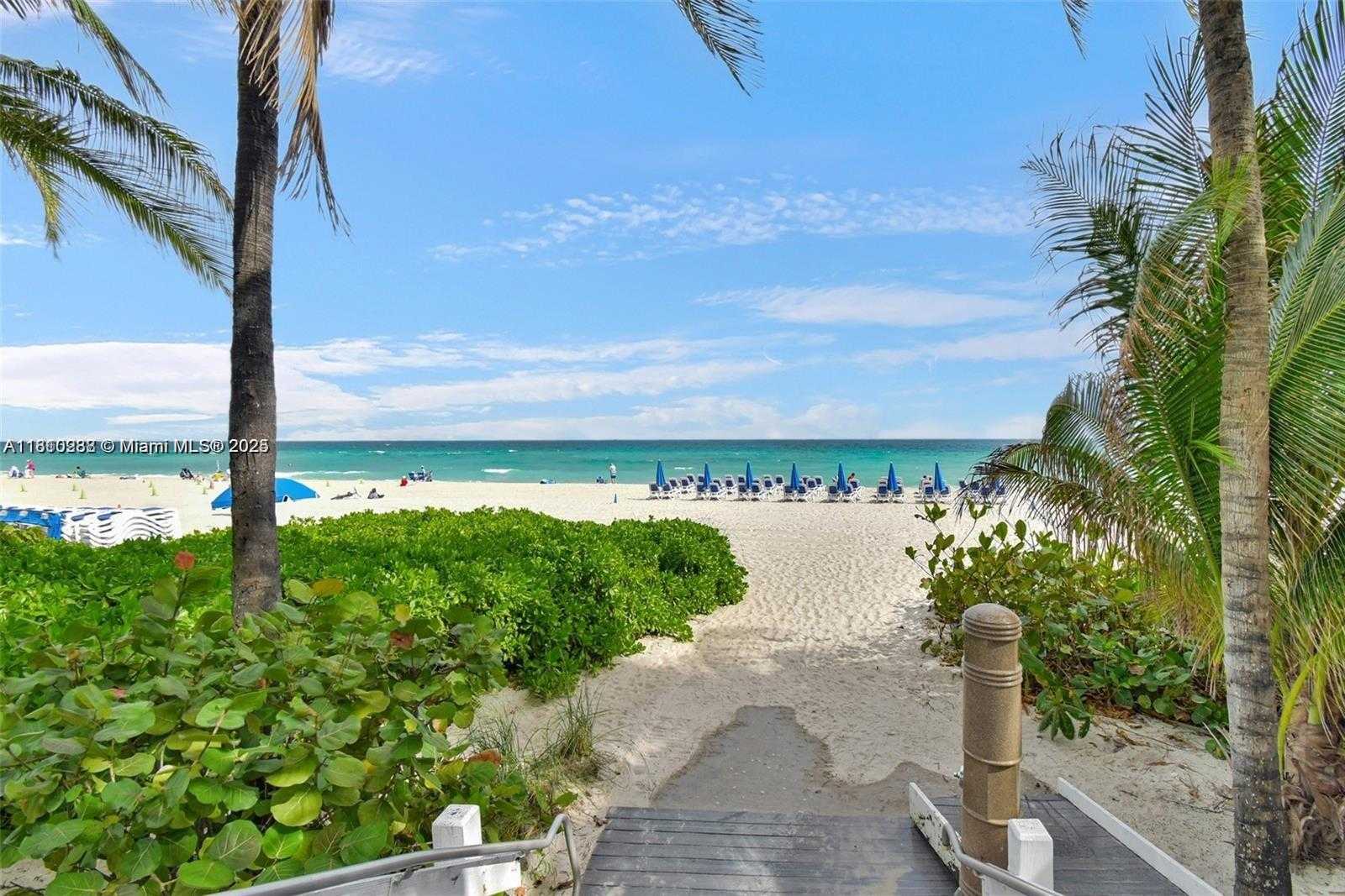 Small Image of 17375 NORTH EAST COLLINS AVE #2706, Sunny Isles Beach Number 48