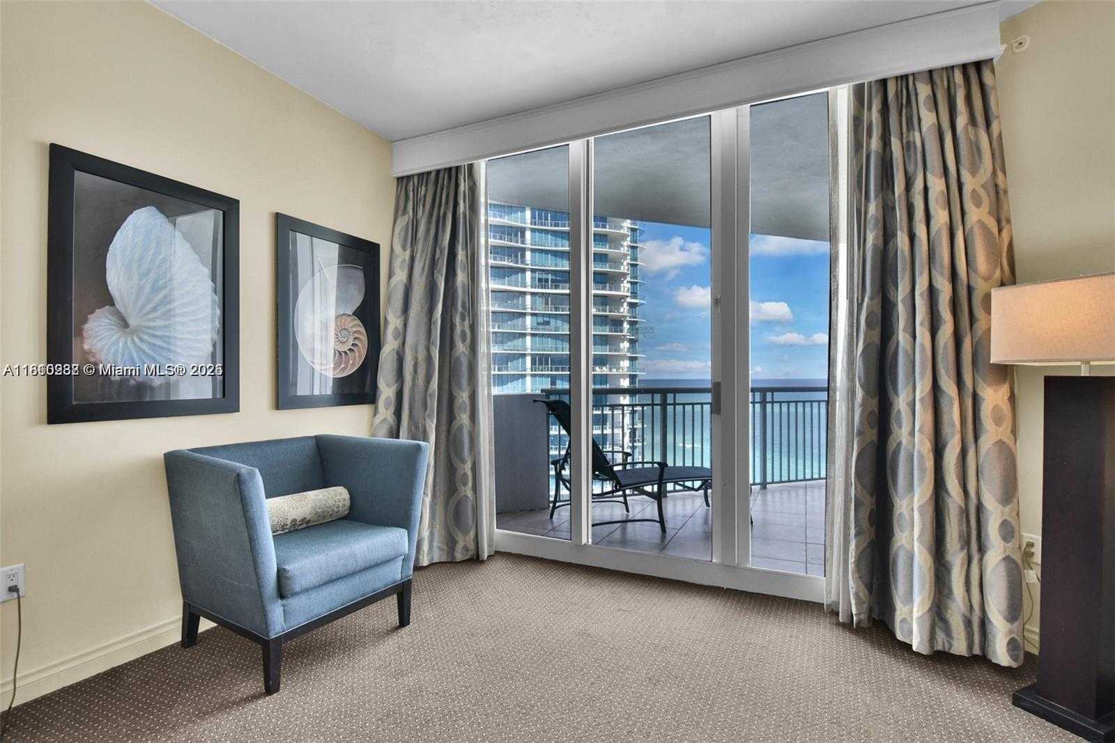 Small Image of 17375 NORTH EAST COLLINS AVE #2706, Sunny Isles Beach Number 5