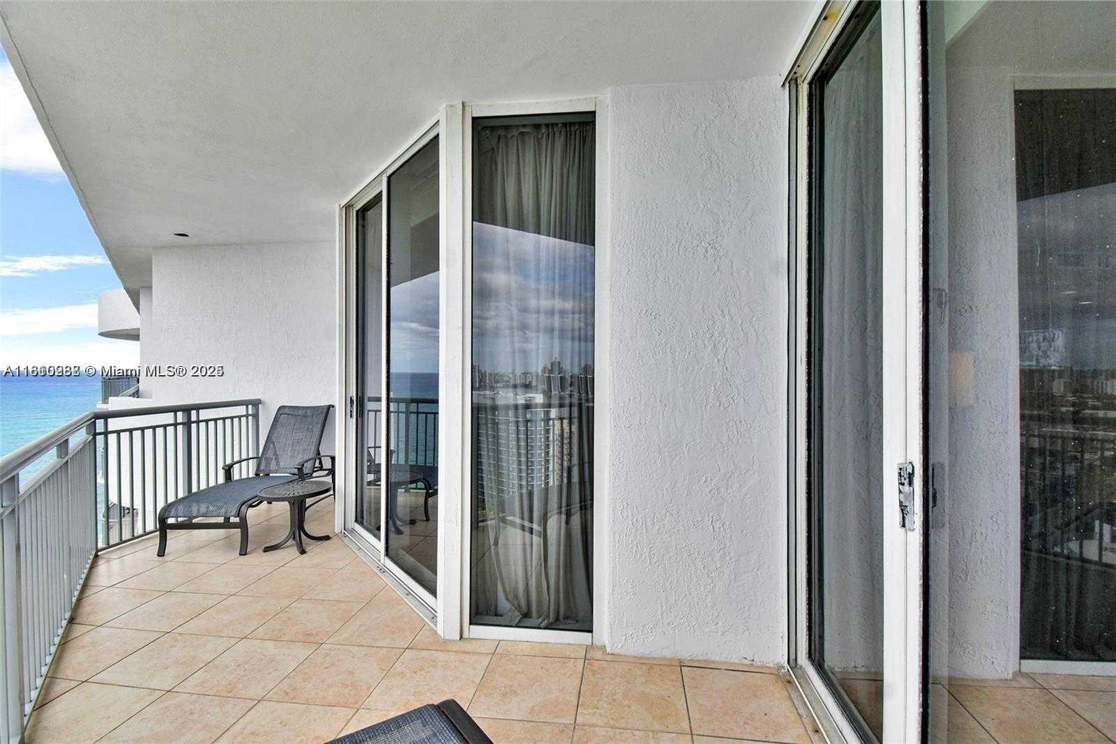 Small Image of 17375 NORTH EAST COLLINS AVE #2706, Sunny Isles Beach Number 8